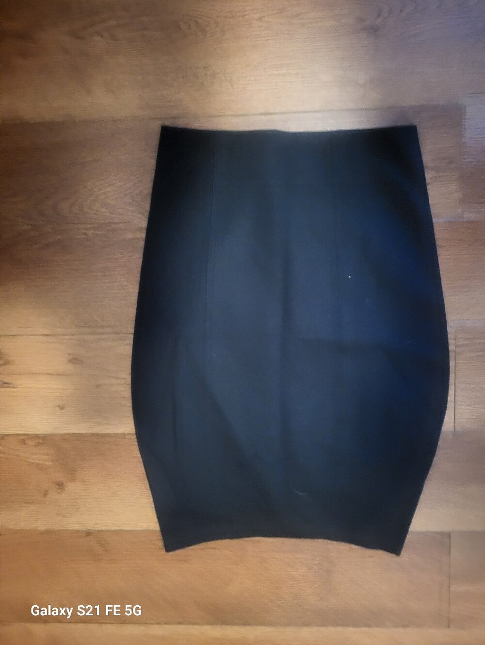 SPANX BLACK SKIRT SMALL